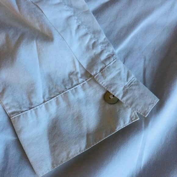 NWOT Chicos Design Long sleeved Collared Button Down Shirt - Picture 5 of 13